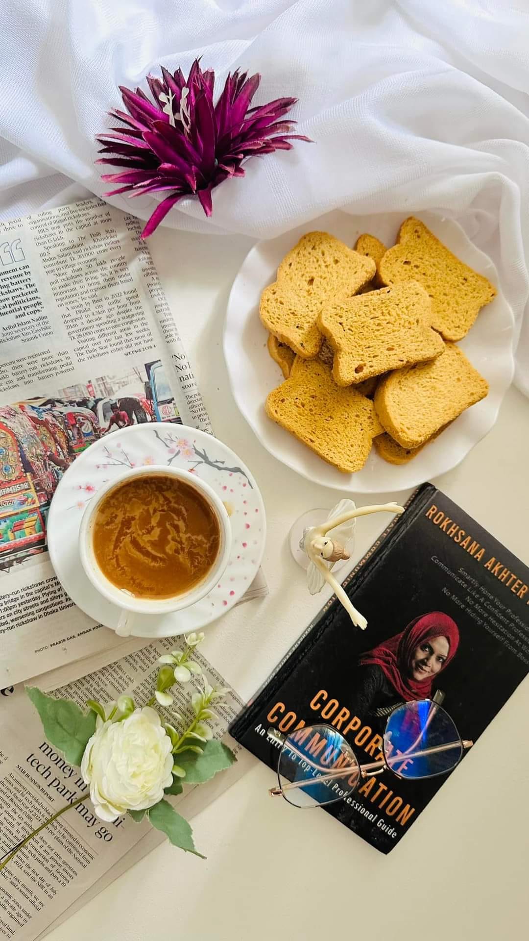 Pakistani Chai with toast